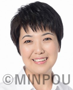 尾辻かな子氏