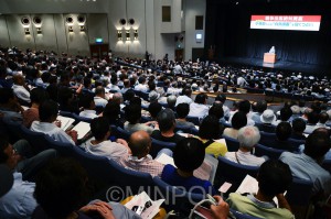 900人が参加した大阪革新懇のつどい＝７月28日、大阪市中央区内