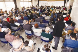 野党統一候補の実現へ200人以上が詰め掛けた「堺からのアピール」のスタート集会=9日、堺市北区内
