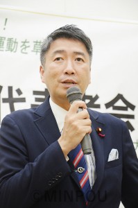 報告する清水衆院議員