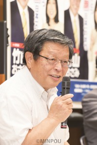 タウンミーティングで３期目への決意を語る竹山市長＝堺市北区内