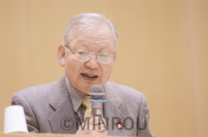 記念講演する日本被団協の木戸事務局長