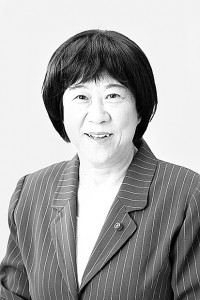 杉本えつ子氏