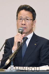 会見する岩根社長