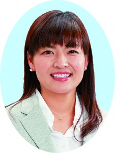 村川まみ氏