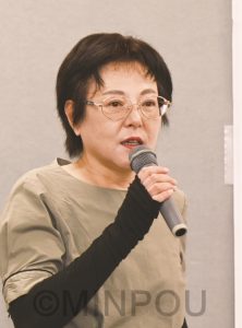 治安維持法の事実を伝えようと話す石川氏＝23日、吹田市内